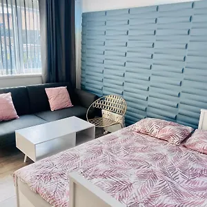 apt-beautiful-modern-studio-in-city-centre.cardiffhotelswales.com/